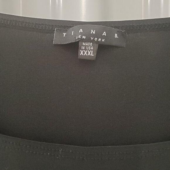 Tiana B. | Classic  Black Sleeveless Blouse - Picture 5 of 6